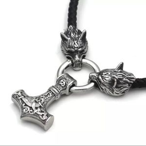 Viking Thor’s Hammer Wolf Head Pendant Necklace